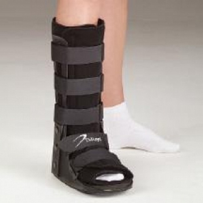 Brace  Walker  Tracker Med Lg Closed Heel